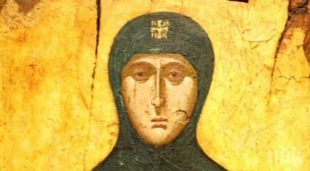 чудо светица лекува болни рак насън