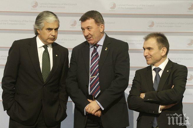 Словенският парламент отстрани военния министър