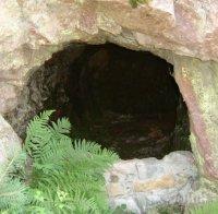 Откриха нова пещера с подводна река край Ракитово
