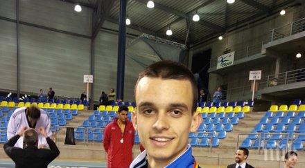 двама таекуондисти представят българия първите европейски игри