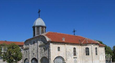 криза селата остават без служба великден заради липса свещеници