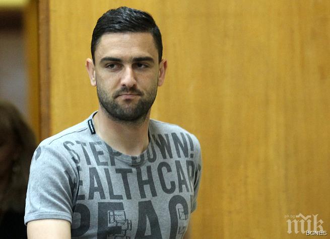 Гаджев аут за дербито със Славия