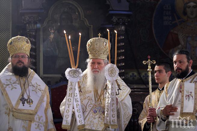 Патриарх Неофит: На Възкресение празнуваме победата на живота над смъртта