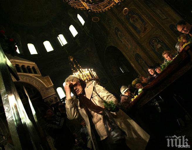 На Разпети петък Христос е разпнат на кръста