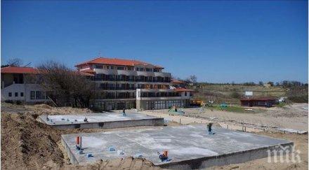 бетонират дюните къмпинг