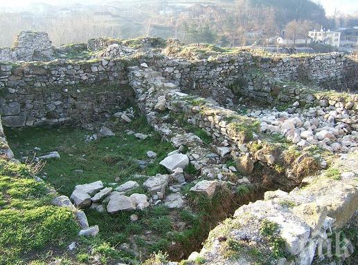 Започва проучване на крепостта Калето край панагюрското село Баня