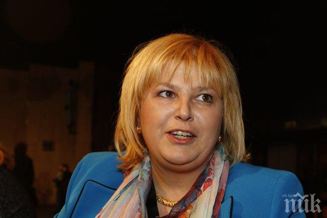 Мария Капон: Държавата е неспособна да управлява оръжейната индустрия