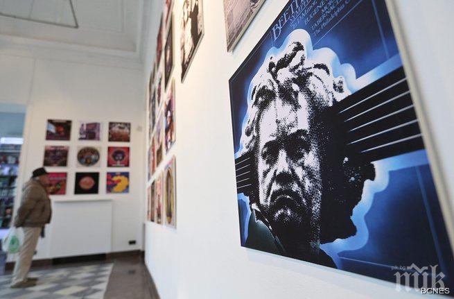 Великобритания възражда музикалните плочи 