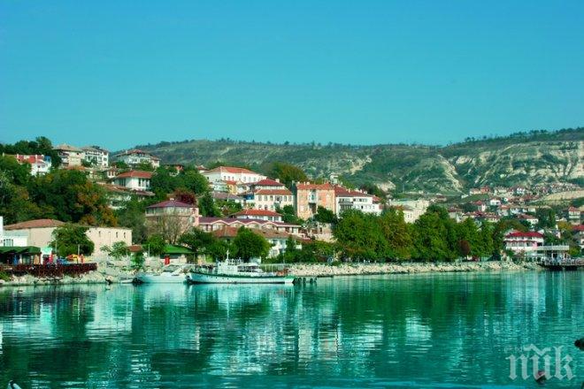 Труден туристически сезон очаква кметът на Балчик