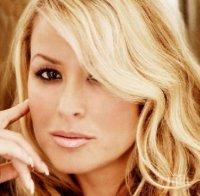 Анастейша само няколко часа в София
