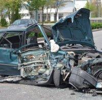 Зверско меле в САЩ! Верижна катастрофа скупчи камиони и коли 