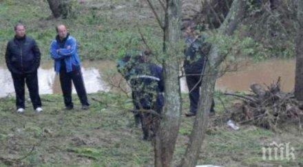 ужас намериха труп мъж канавка пътя бургас елхово