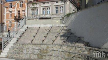 започва реконструкцията пловдивския одеон