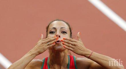 образите петима български спортисти оживяват картини