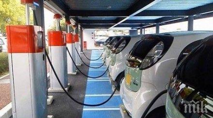 правят рали електромобили