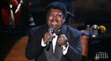 почина певецът пърси следж