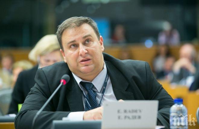 Наш евродепутат поиска ЕК да преразпределя бежанците на базата на икономическото развитие