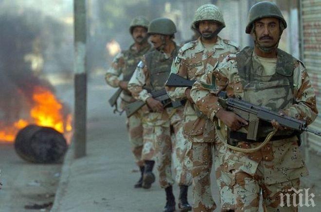 Пакистанските сили за сигурност са открили камион с над тон експлозиви