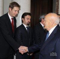 Албанският принц Лека Зогу Втори е потънал в дългове