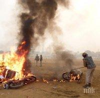 Зверство! Мъж превъртя от яд и запали жена си, не му родила дете след три години брак