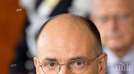 бившият премиер италия става преподавател париж