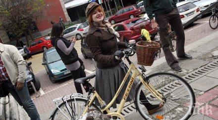 ретро велосипед облекло туид стилно дефиле центъра