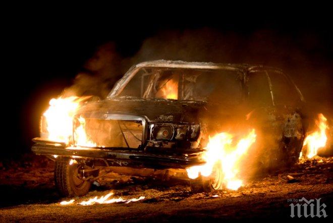 Кола-бомба избухна край база на ООН в Сомалия
