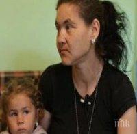 Майка на две деца е заплашена от ампутация на крака, няма пари за лечение
