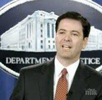 Шефът на ФБР ни клевети за Холокоста, скочи Унгария