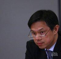 САЩ: Скопие да сложи край на кризата