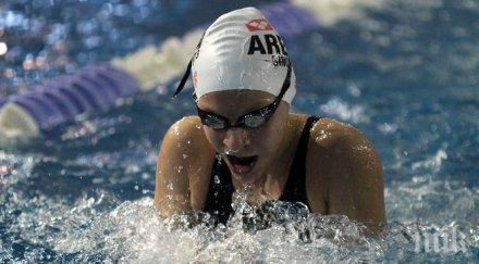 плувците гонят нормативи балканските игри