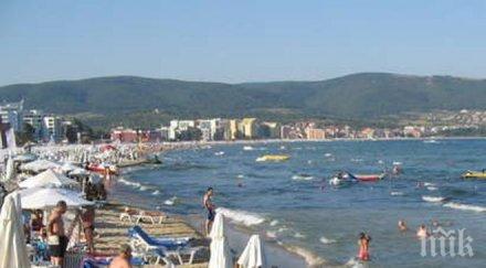 чудо безплатни чадъри шезлонги плажа слънчев бряг вижте повече подробности революционната идея култовия курорт