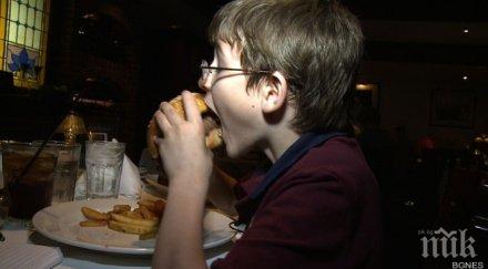 американка погълна стека минути