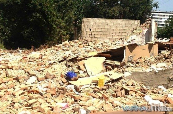 Гневни индийци разрушиха болница, защото в нея нямало лекари