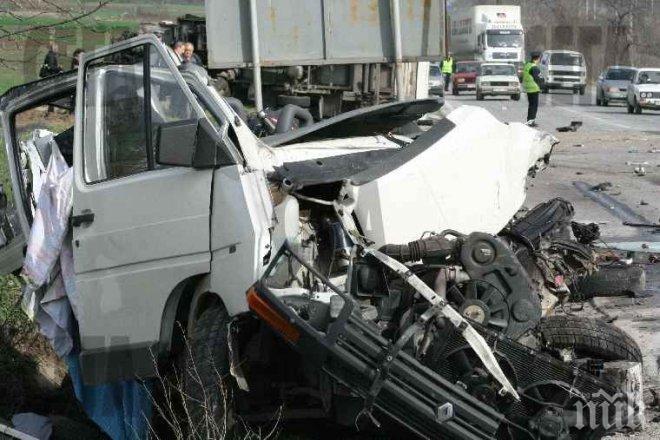 52-годишен румънец е загиналият при пътния инцидент в Предел