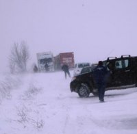 Мъж загина в катастрофа с ТИР