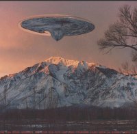 НЛО лети и плаши хората в Кърджали! (Видео)