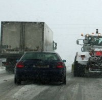 Пътищата са проходими при зимни условия