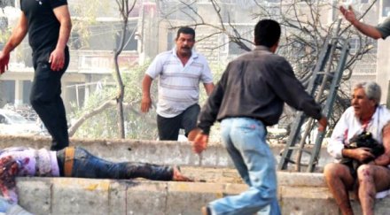 кола бомба уби петима дамаск