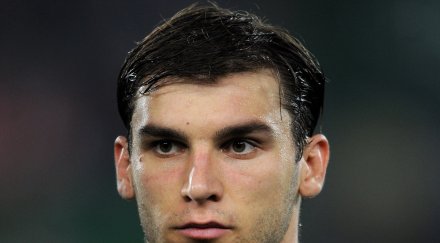 екстреньорът локо софия гушна златна топка сърбия