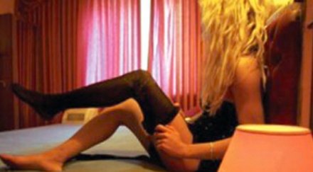 святата нощ евакуираха жрици любовта публичен дом