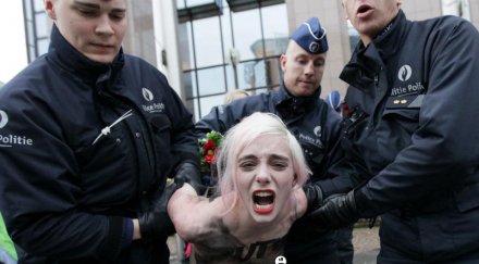 femen срещата путин пакта дявола снимки