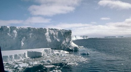 антарктида нагрява два