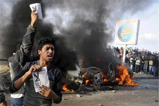 Сблъсъци между протестиращи избухнаха в Египет 