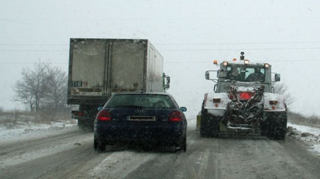 Пътищата са проходими при зимни условия