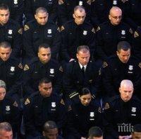 Полицаи напуснаха работа заради чернокож кмет на град в щата Мисури