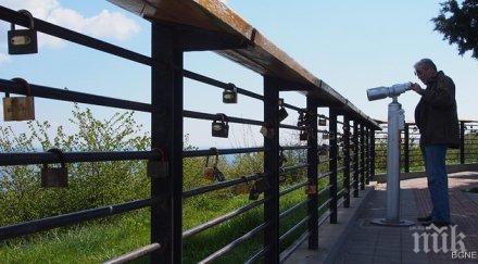 катинари заключват любовта варна