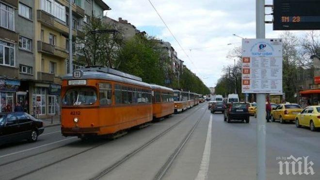 След публикация на ПИК: Уволниха ватмана, изоставил трамвая си