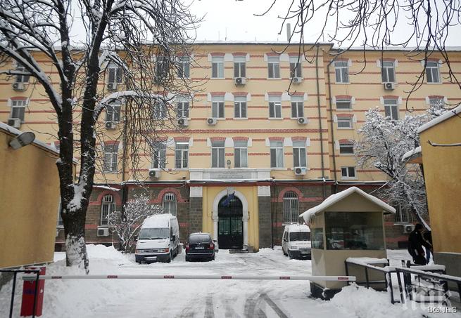 Редица нарушения в 3 затвора в София