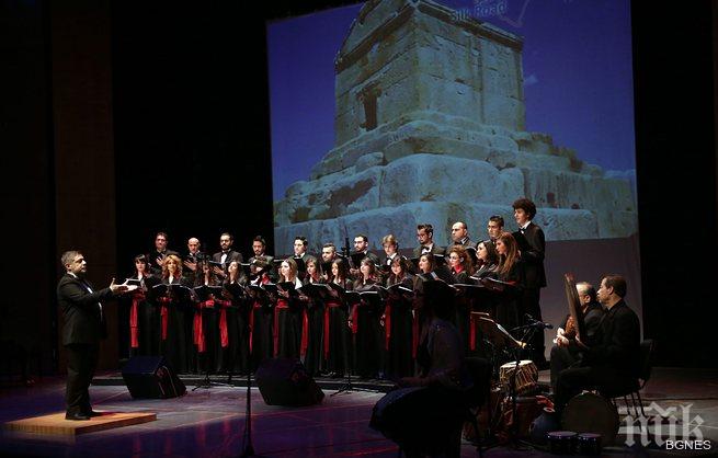 Американски гей хор ще пее в Куба за равните права